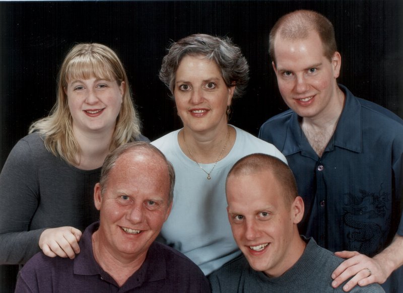 family_photo.jpg